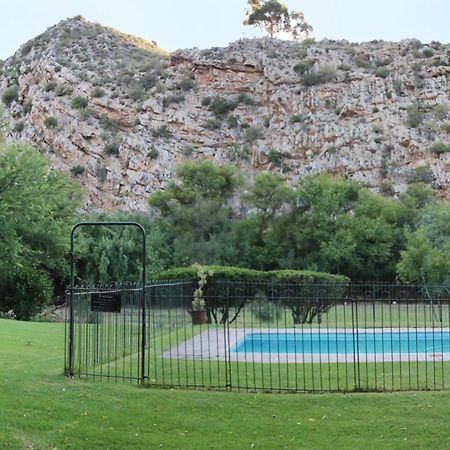 מונטאגו Rainbow Glen Self Catering Chalets מראה חיצוני תמונה