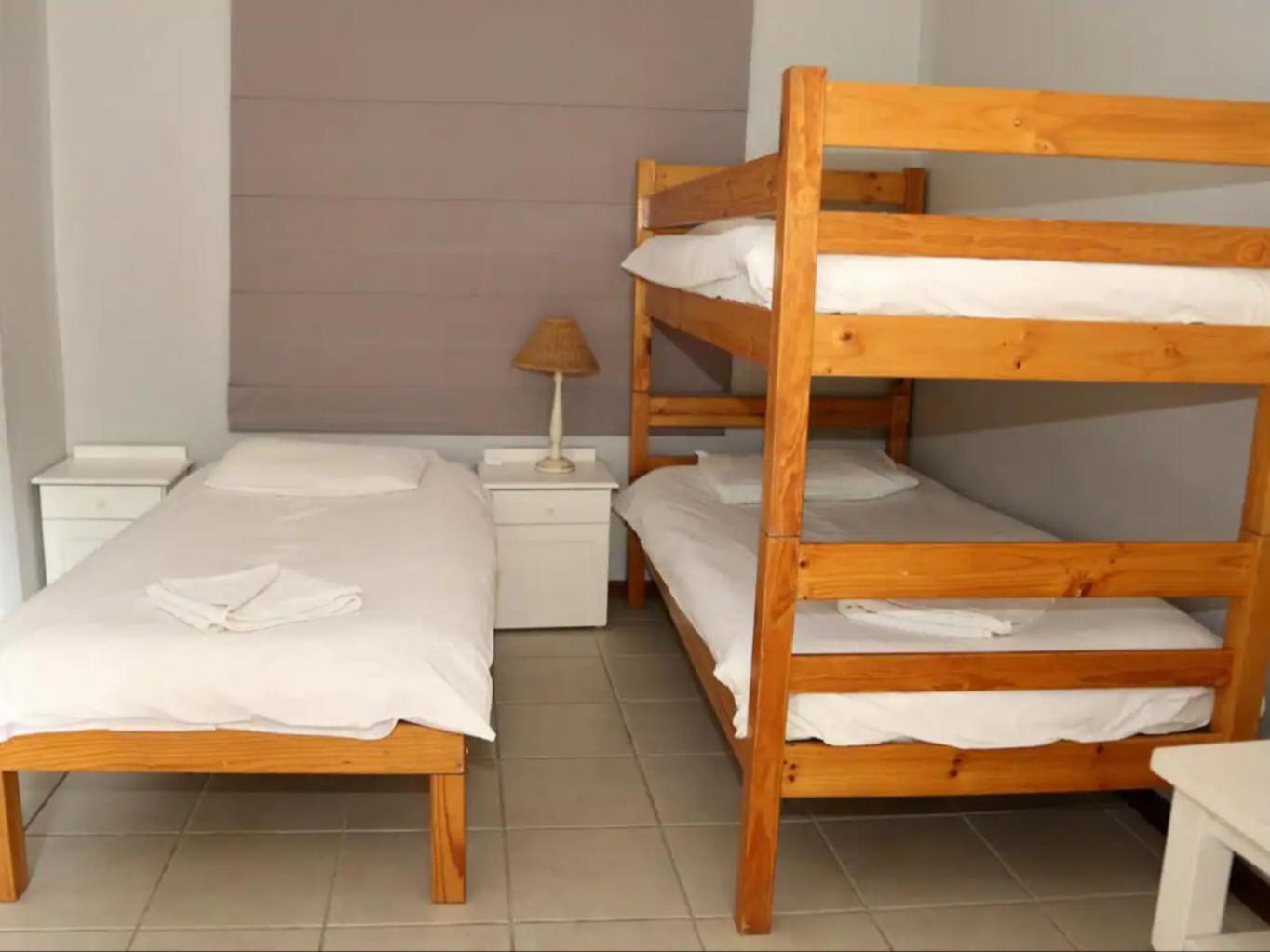 מונטאגו Rainbow Glen Self Catering Chalets חדר תמונה