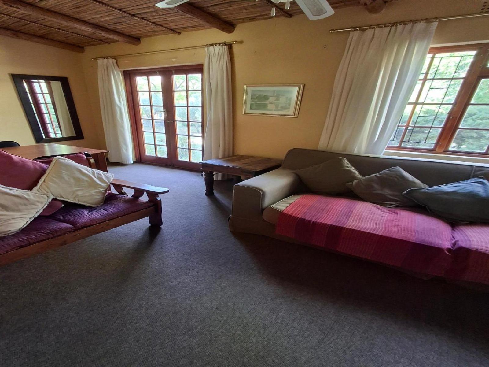 מונטאגו Rainbow Glen Self Catering Chalets מראה חיצוני תמונה